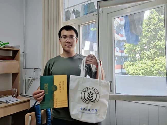 大學新生帆布袋禮包，我最配！  第8張