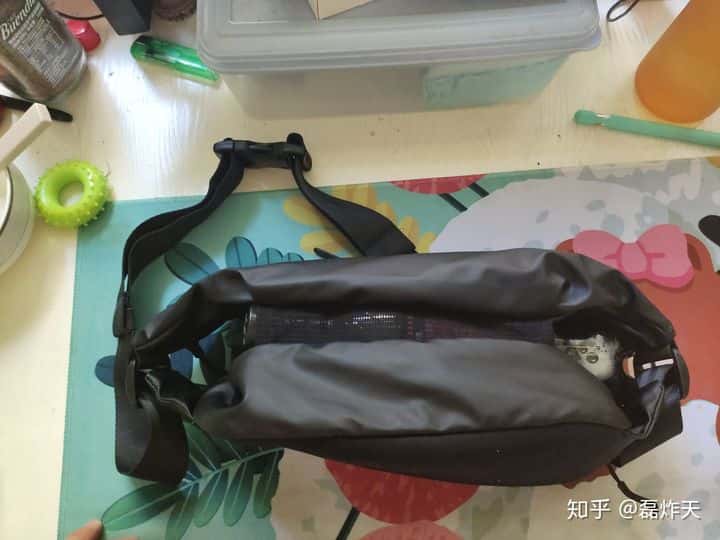 小米胸包新款開箱體驗，對比諸多米包  第14張