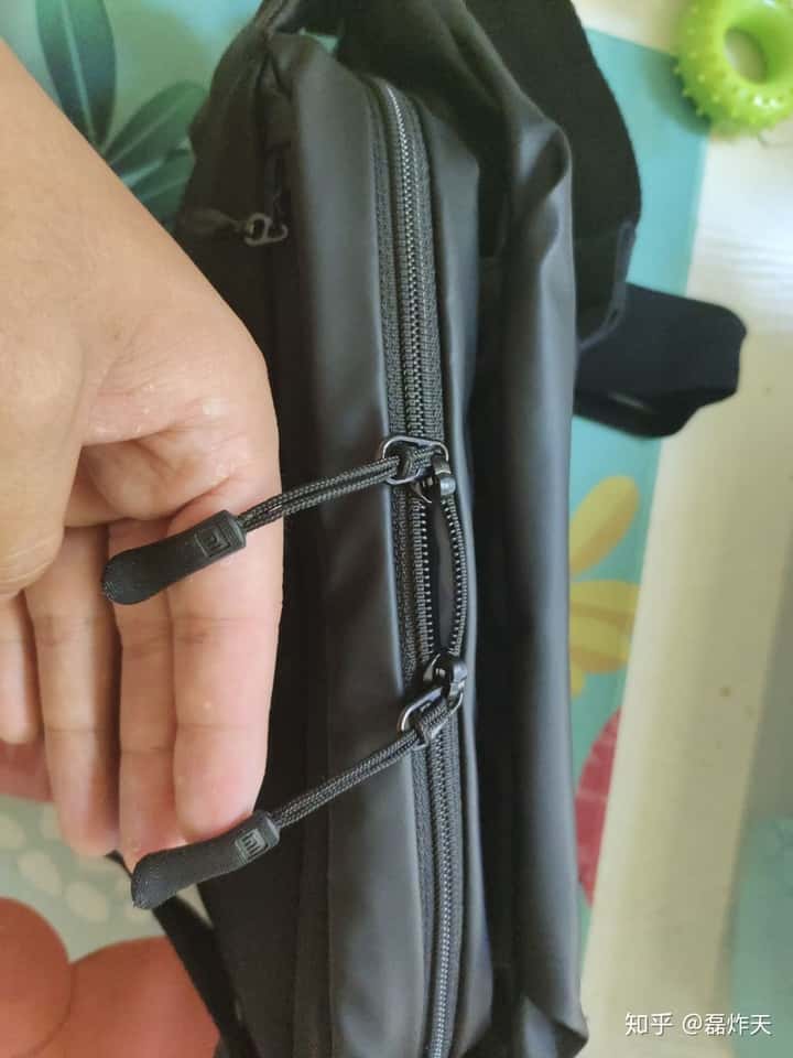 小米胸包新款開箱體驗，對比諸多米包  第23張