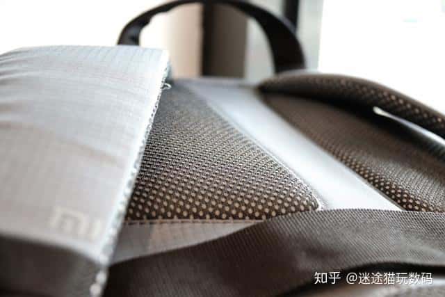 小米背包新體驗(yàn)：只需149你就是這條街最靚的崽  第23張